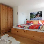 Glühwürmchenhütte