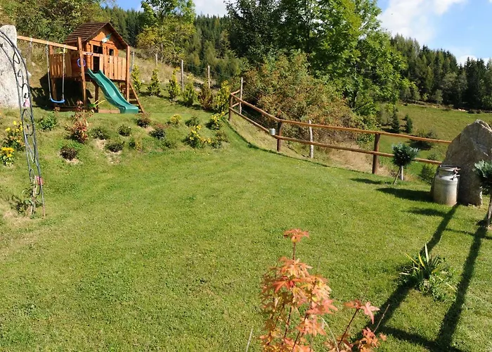 Gluehwuermchenhuette Und Romantikhuette راتتن