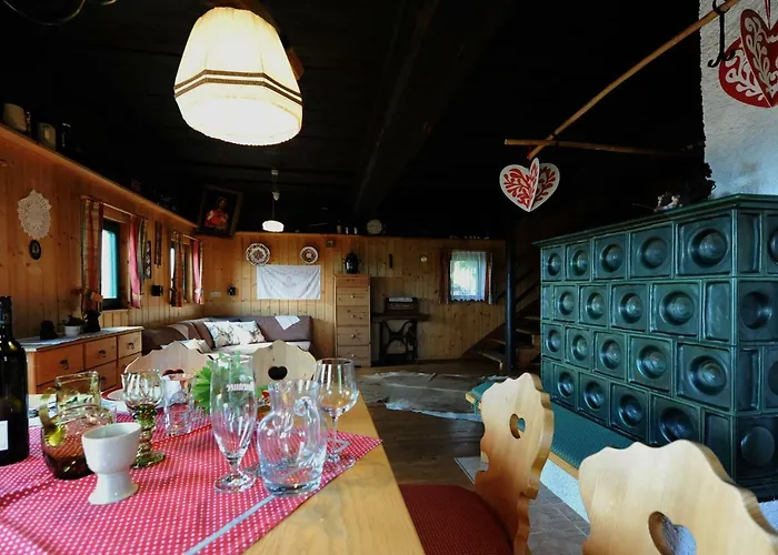 Gluehwuermchenhuette Und Romantikhuette شاليه